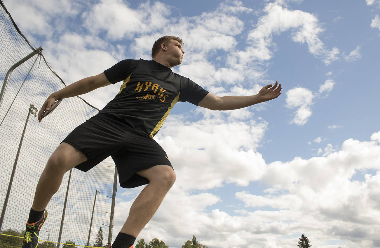 Twin Harborites produce five titles at District 2B track