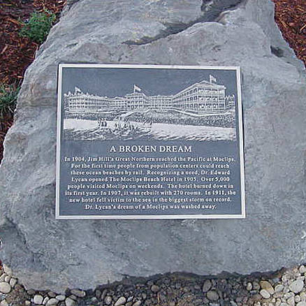 The plaque that has since been removed because of the dispute.