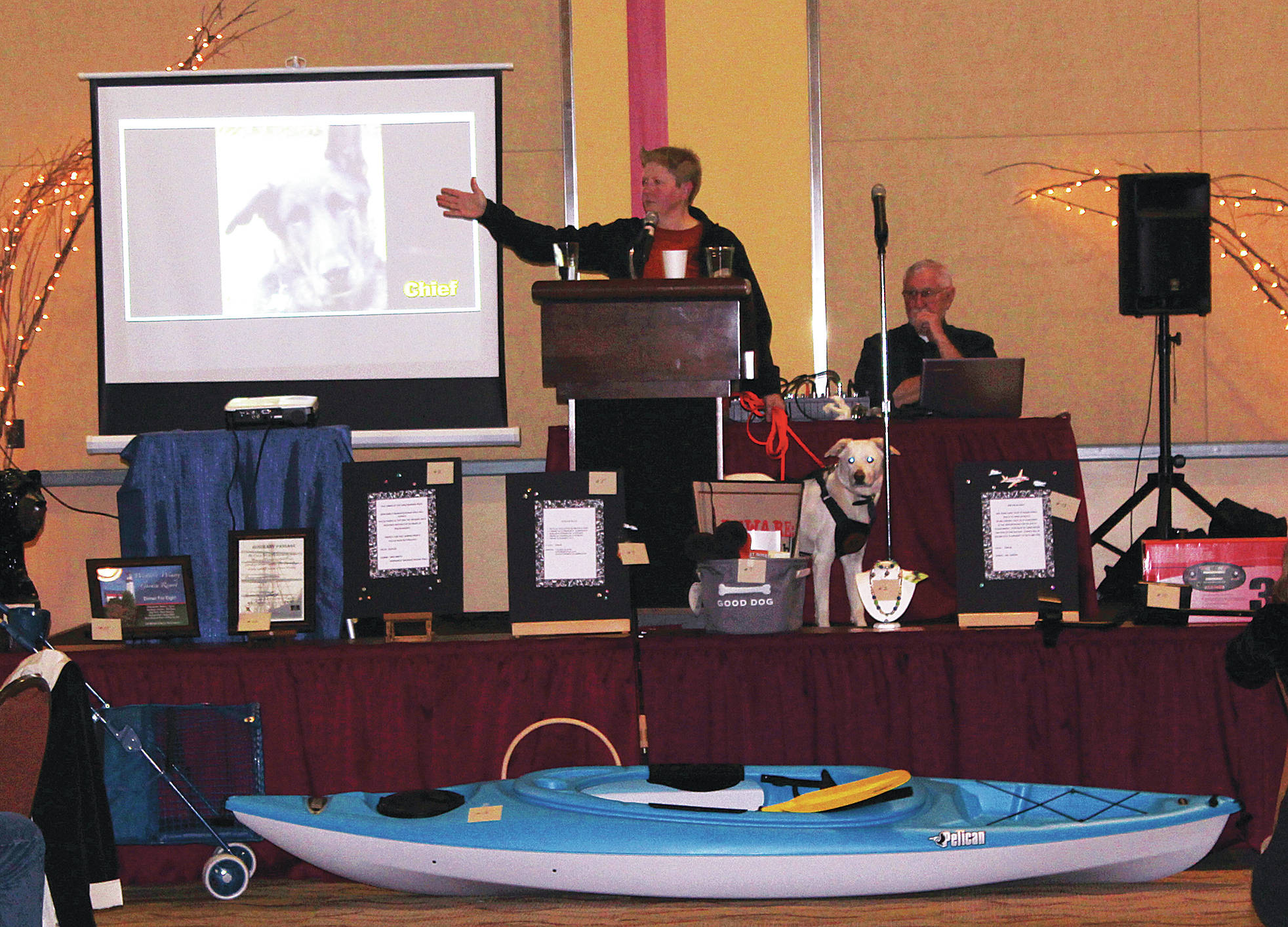 Bulletin Board: Annual North Beach PAWS banquet, auction Saturday