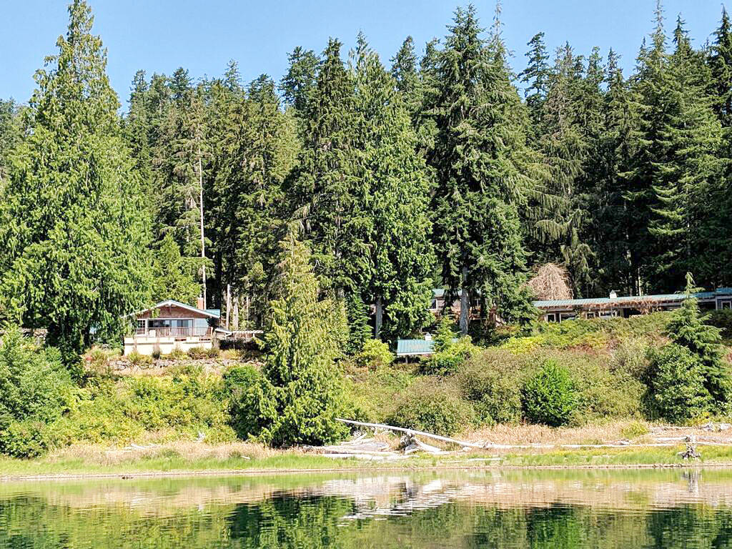 Tom Northup photo The National Park Service has begun the final steps to demolish the now-shuttered North Shore Resort on Lake Quinault on the lake’s North Shore Road.