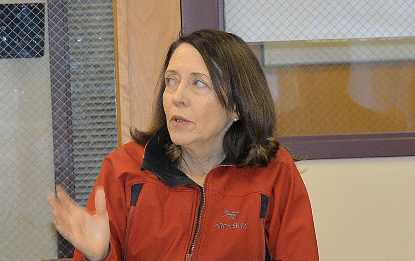 DAN HAMMOCK | GRAYS HARBOR NEWS GROUP                                Sen. Maria Cantwell addresses a panel of health care professionals, social services providers and law enforcement about the countys opioid epidemic at Sea Mar Aberdeen Medical Clinic Monday morning.