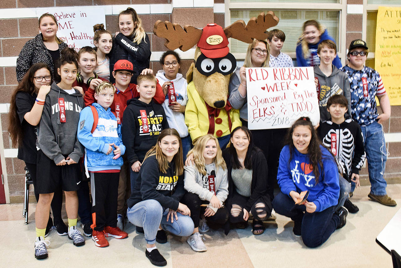 Students say ‘no to drugs’ for Red Ribbon Week