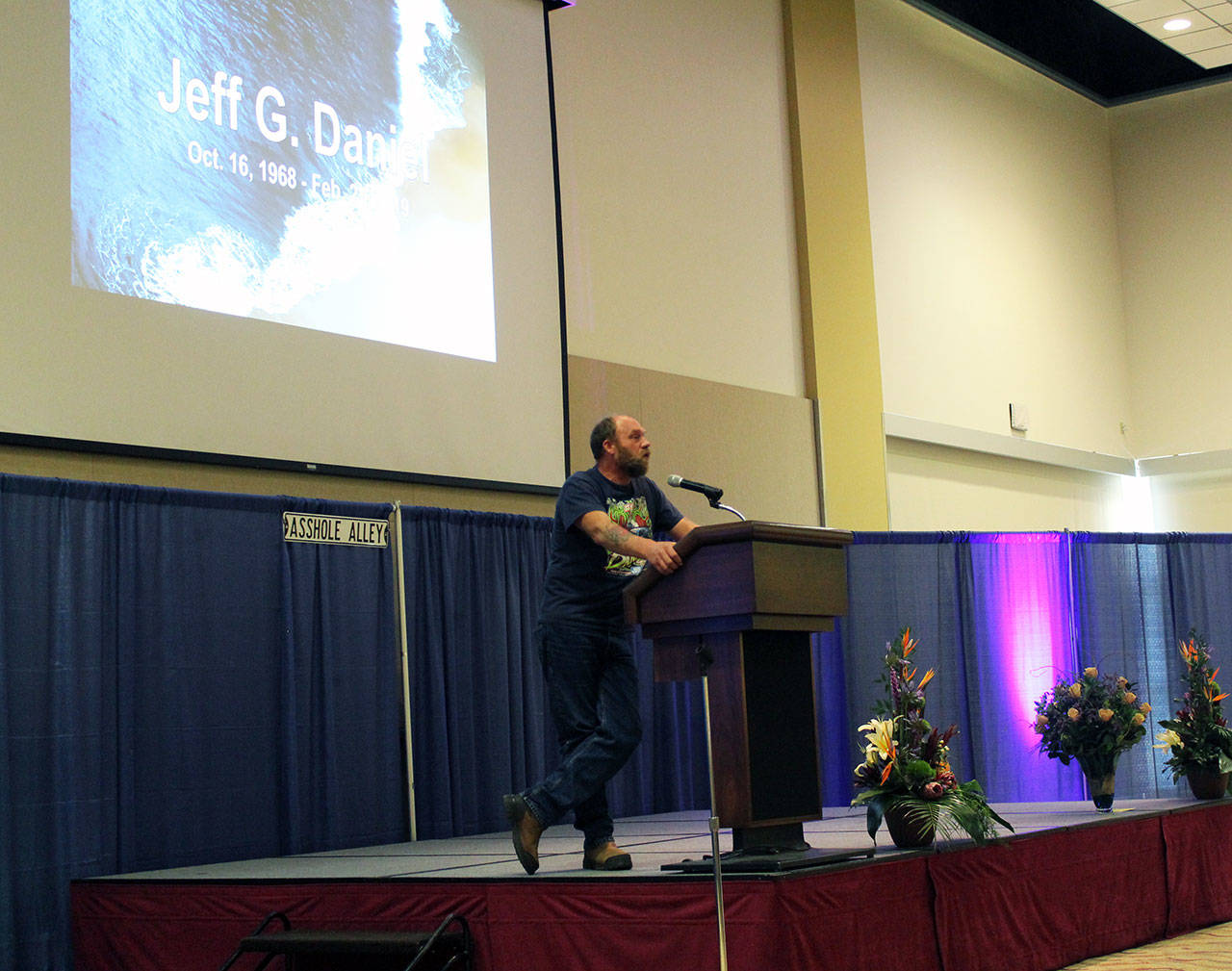 Hundreds gather to celebrate Jeff Daniel’s spirited legacy