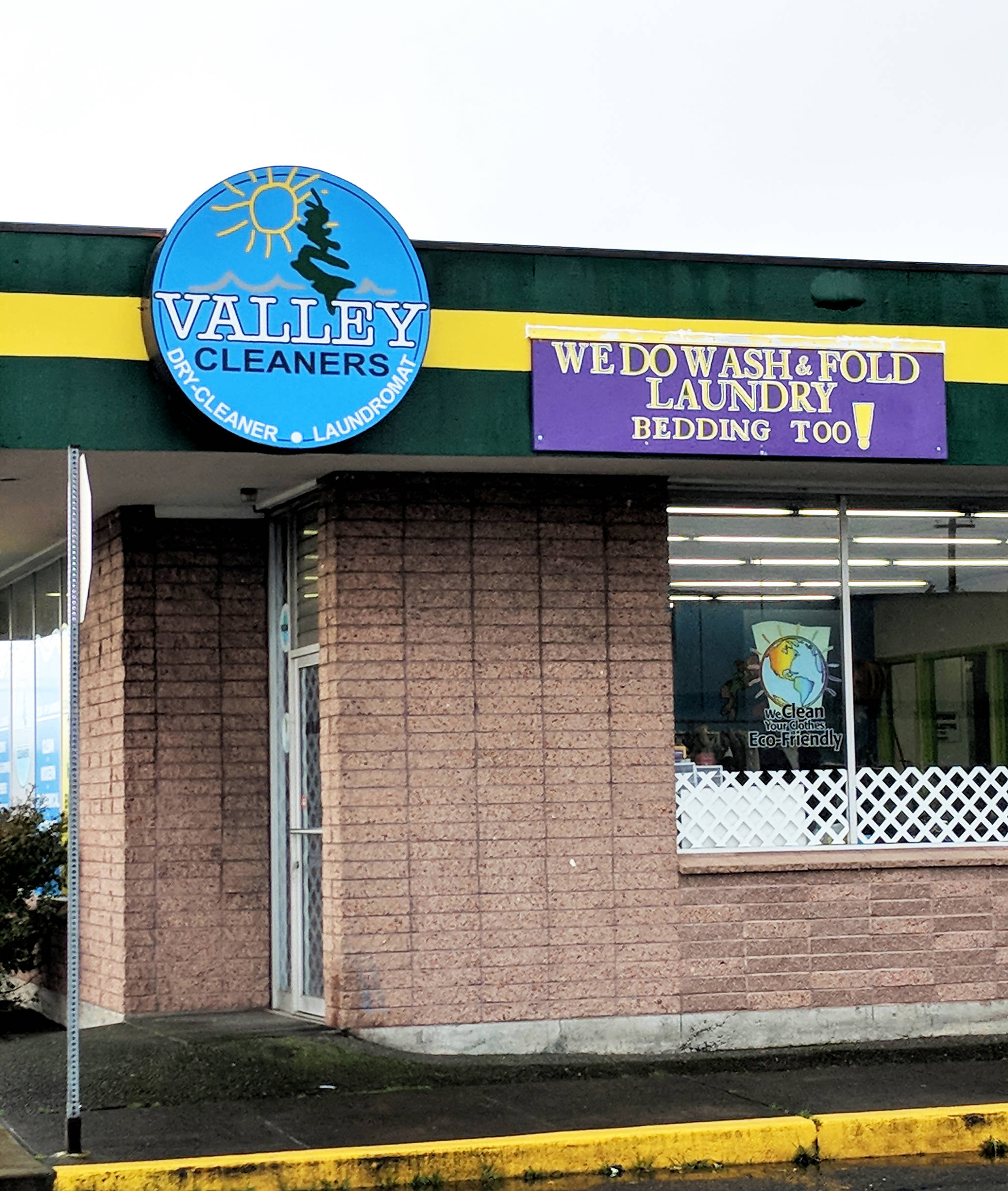 Valley Cleaners was one of the first dry cleaners in the state to embrace environmentally friendly cleaning products.
