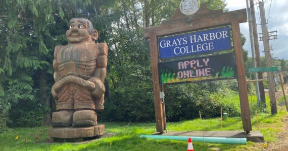 The Daily World | File Photo
                                A sign for Grays Harbor College in Aberdeen encourages people to apply online.